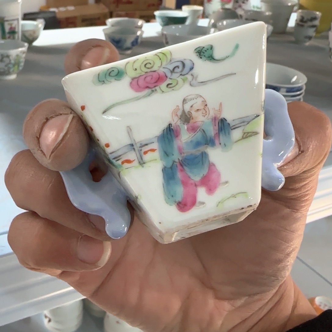 瓷片瓷器的造型设计是艺术设计领域