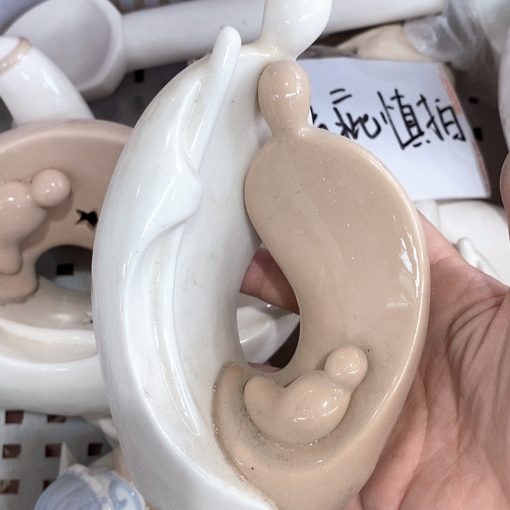 摆件陶瓷树脂材料