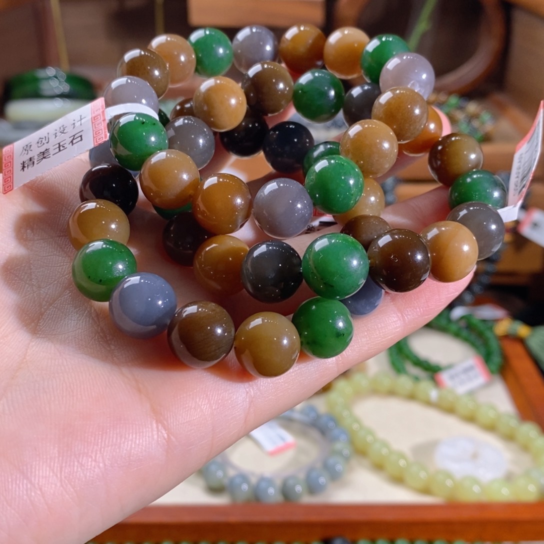 和田玉未镶嵌手链多样性发其一