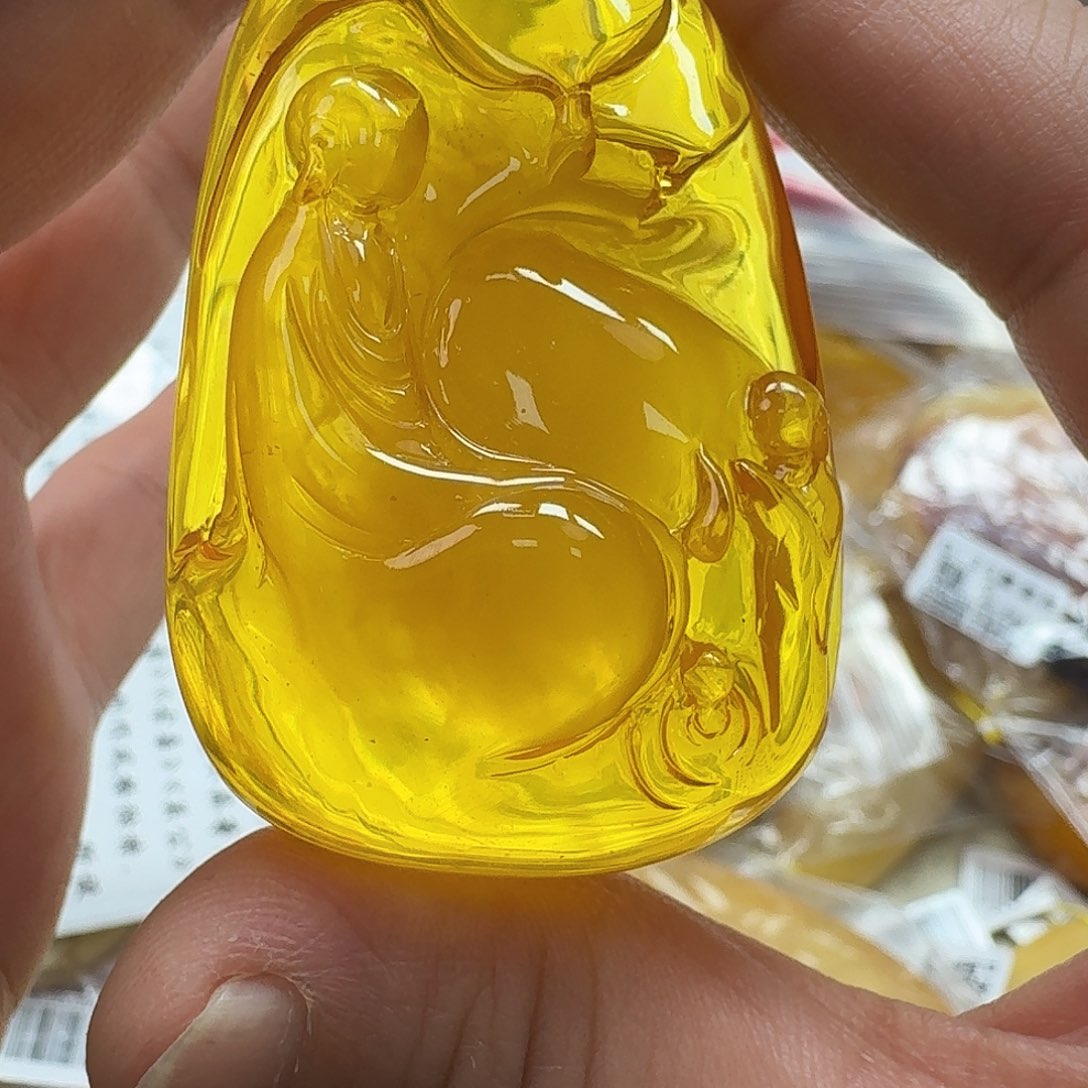 琥珀未镶嵌珠宝奇石148