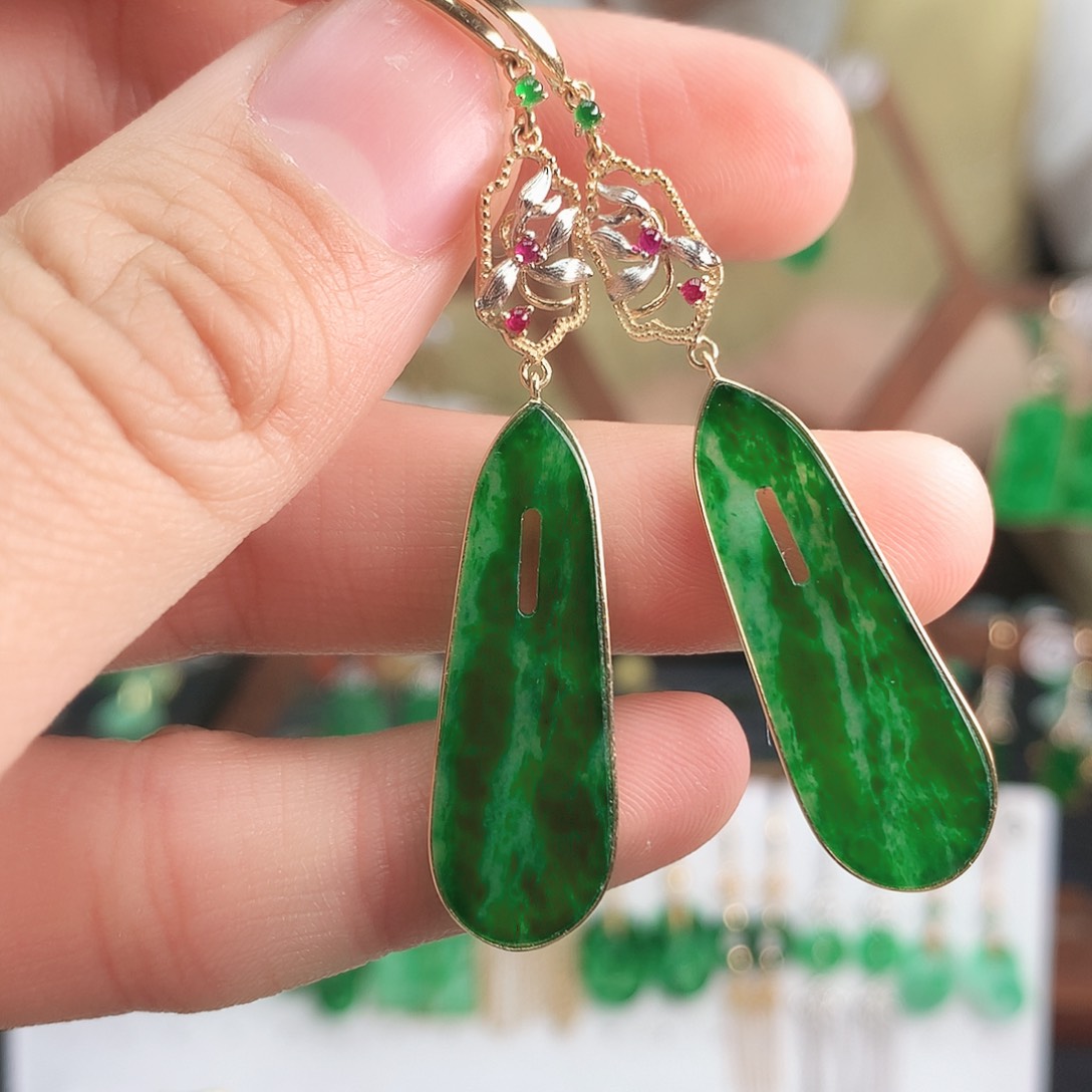 翡翠耳饰18K金镶嵌耳饰