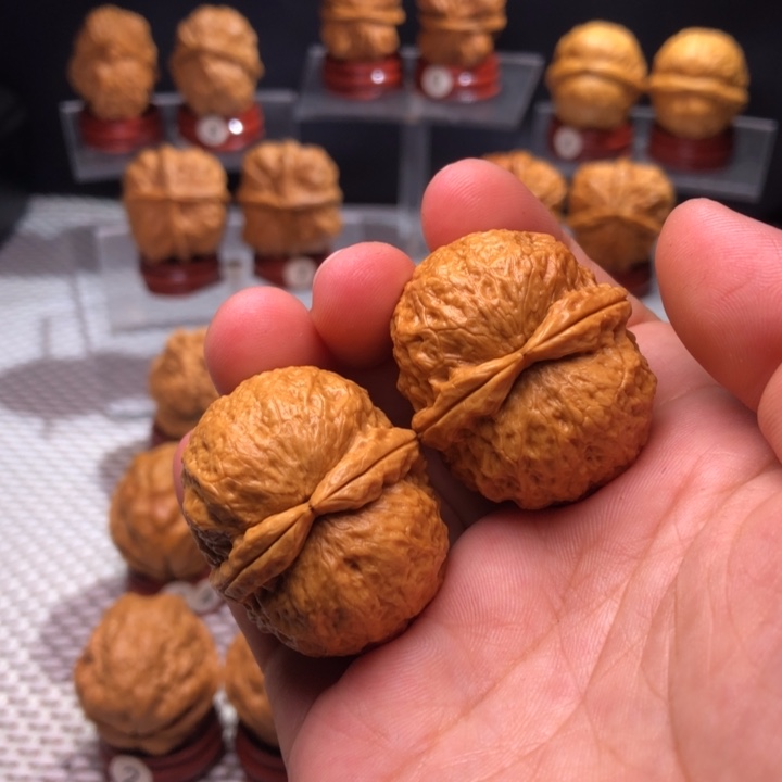 把件文玩核桃1玉面鹦鹉