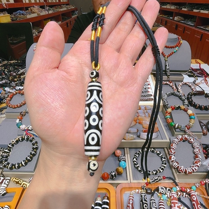 未镶嵌玛瑙/玉髓珠宝奇石