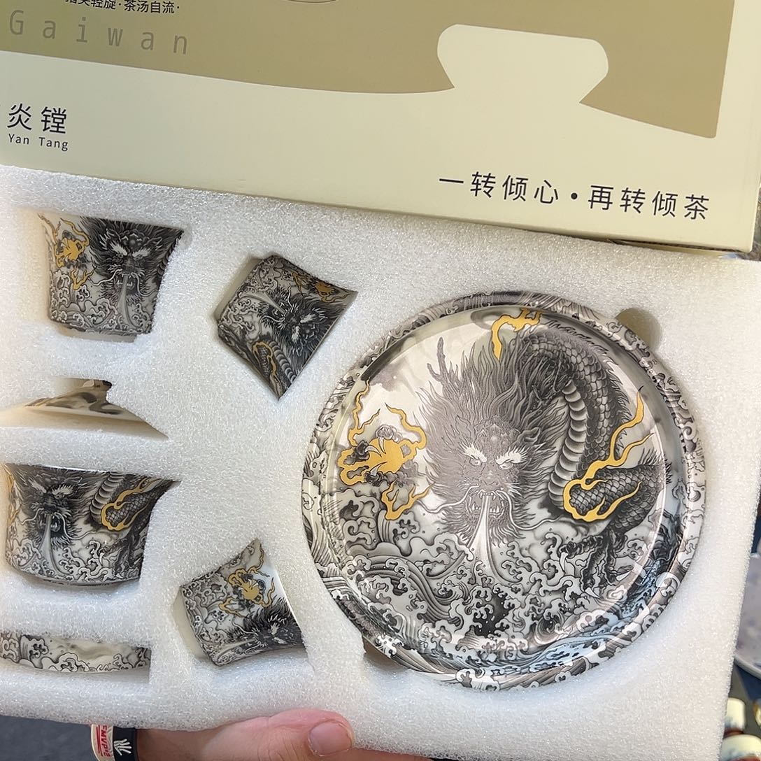 盖碗很漂亮我很喜欢