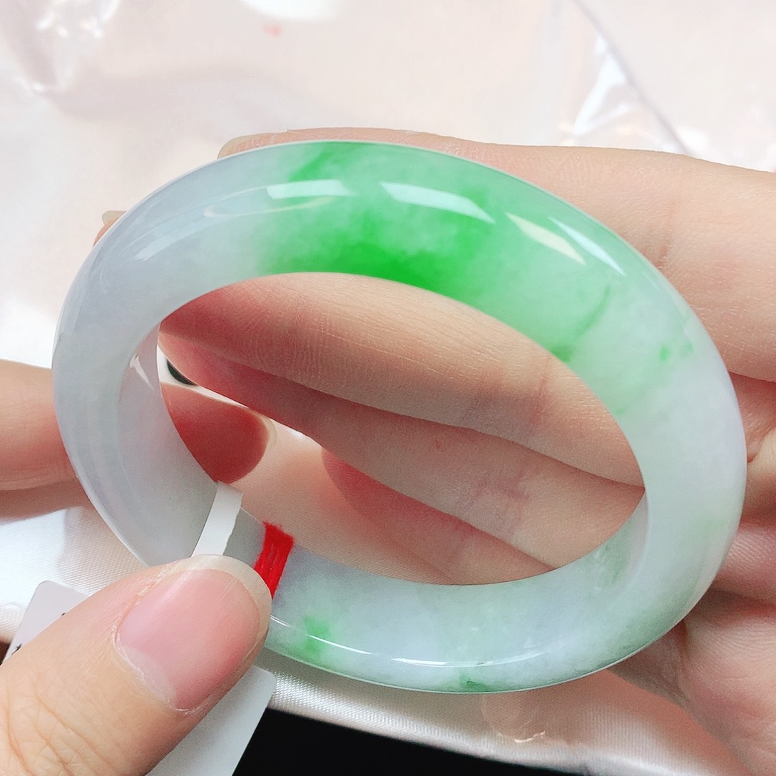 未镶嵌手镯翡翠抖音008