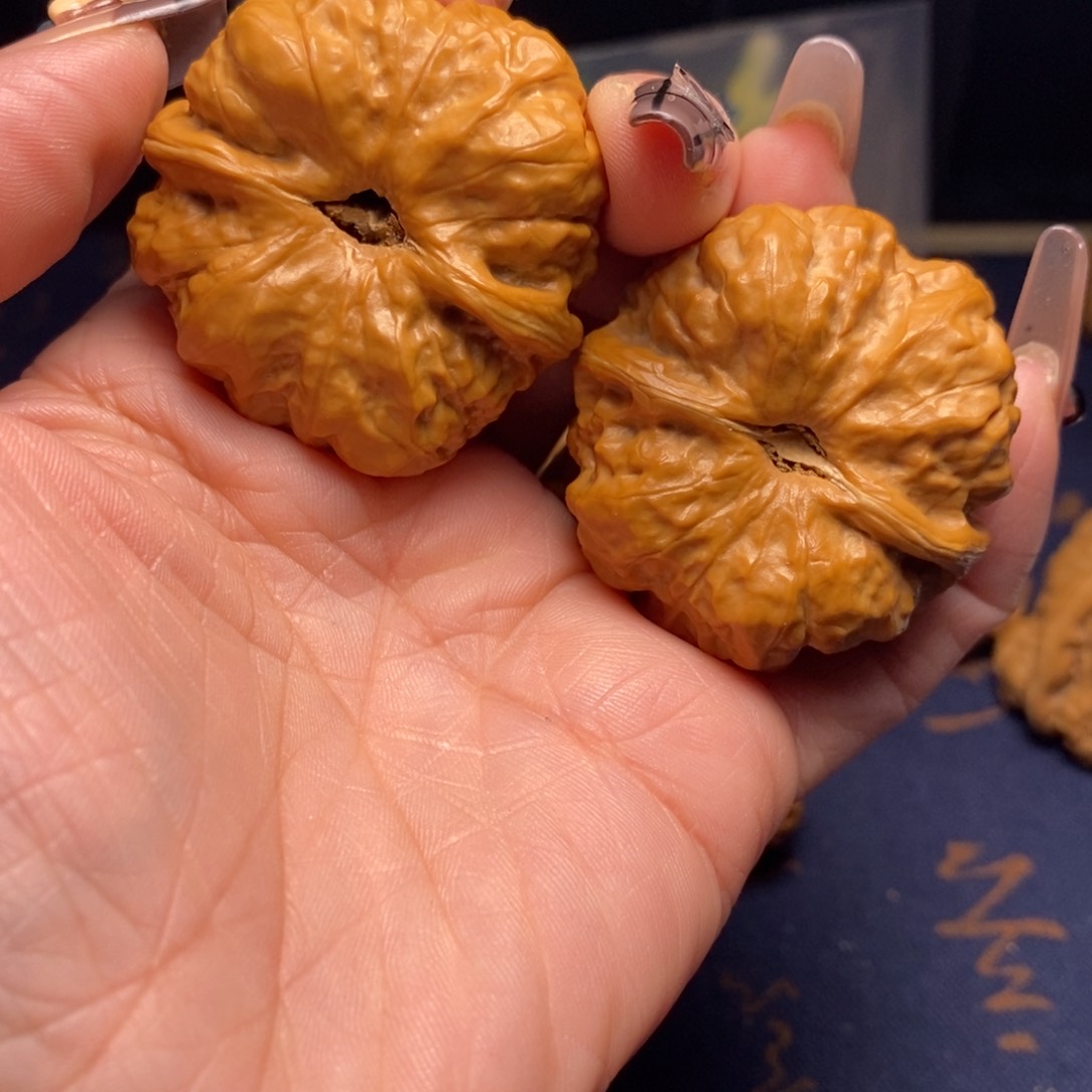 吊坠文玩核桃寒*娃娃41.0003