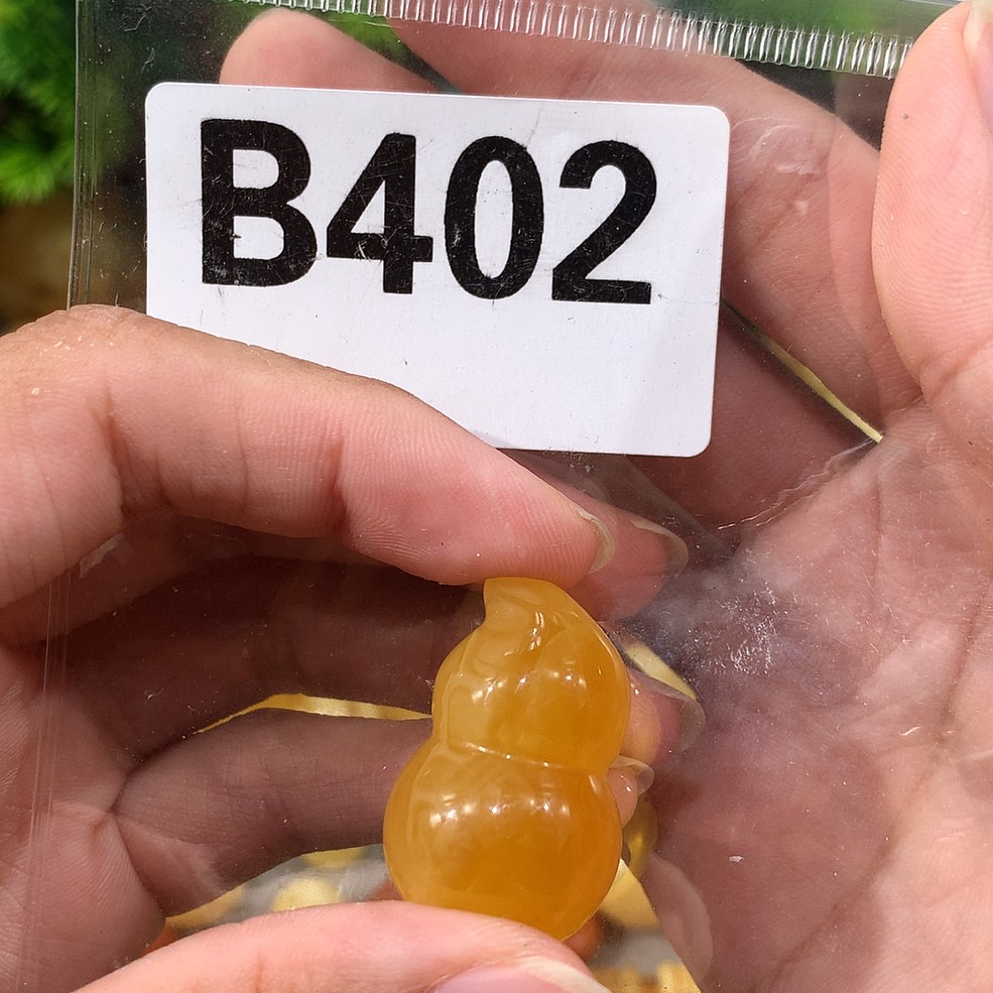 未镶嵌琥珀珠宝奇石