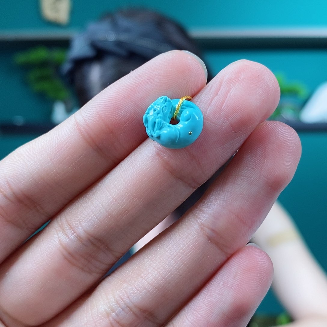 未镶嵌绿松石珠宝奇石