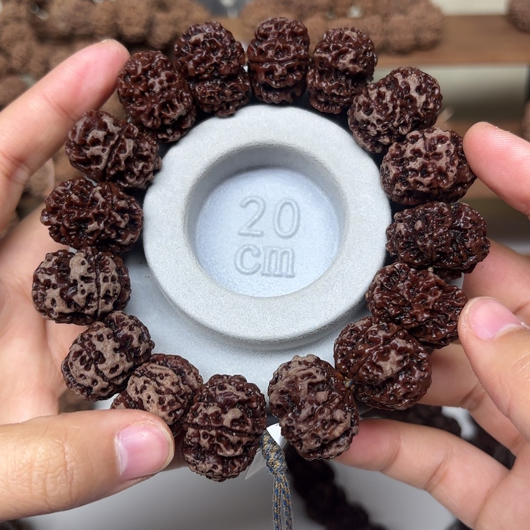 吊坠金刚菩提原生态夹板25mm 原生态大金刚菩提树籽