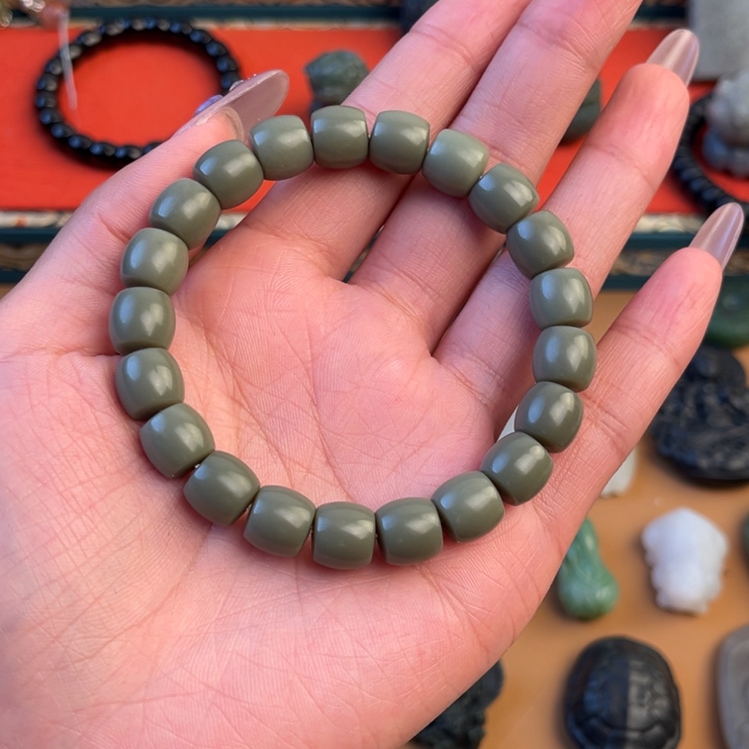 和田玉颈饰未镶嵌二*三