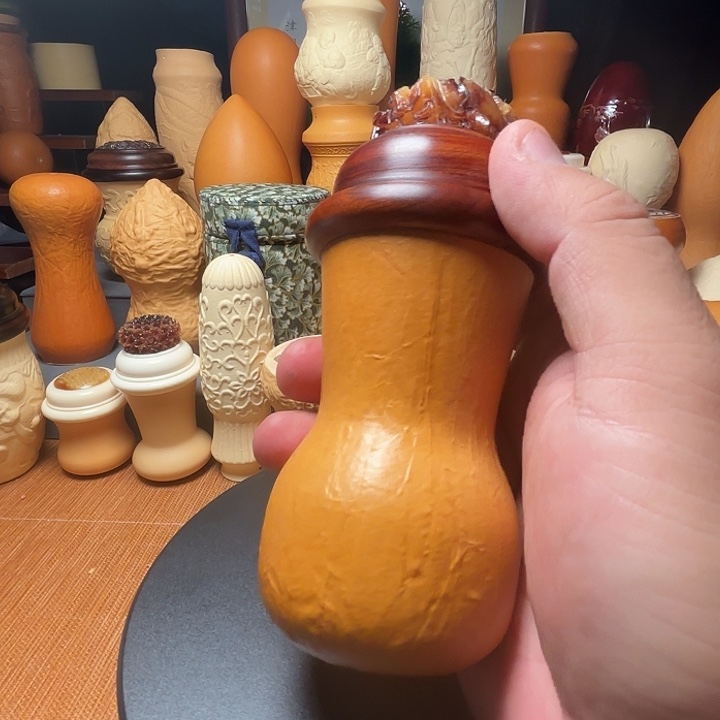 多***童隐隐约约地看到一