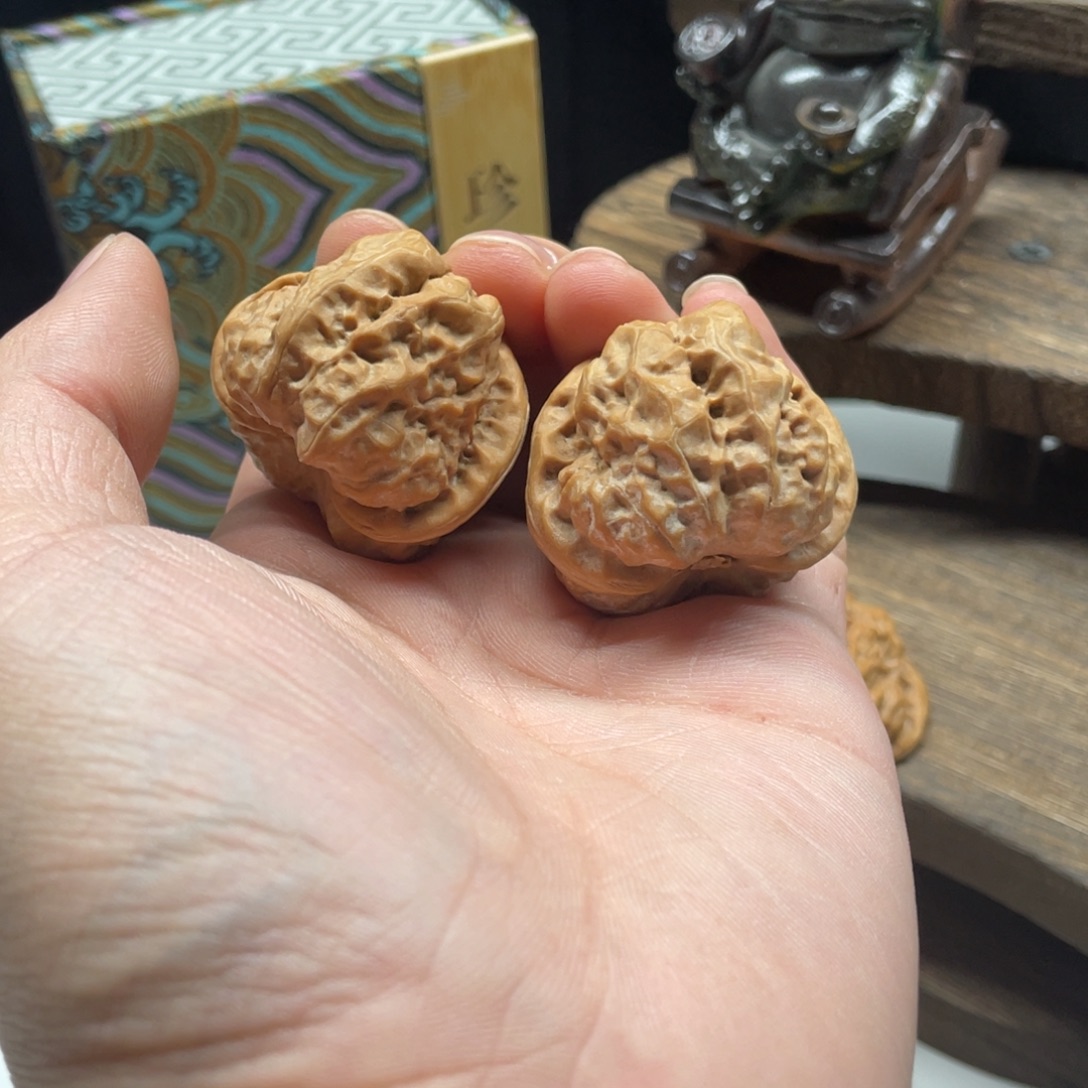****4文玩核桃吊坠蛤蟆
