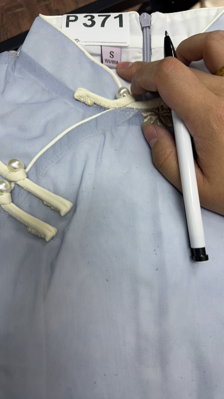 -371-瑕-------改良款旗袍