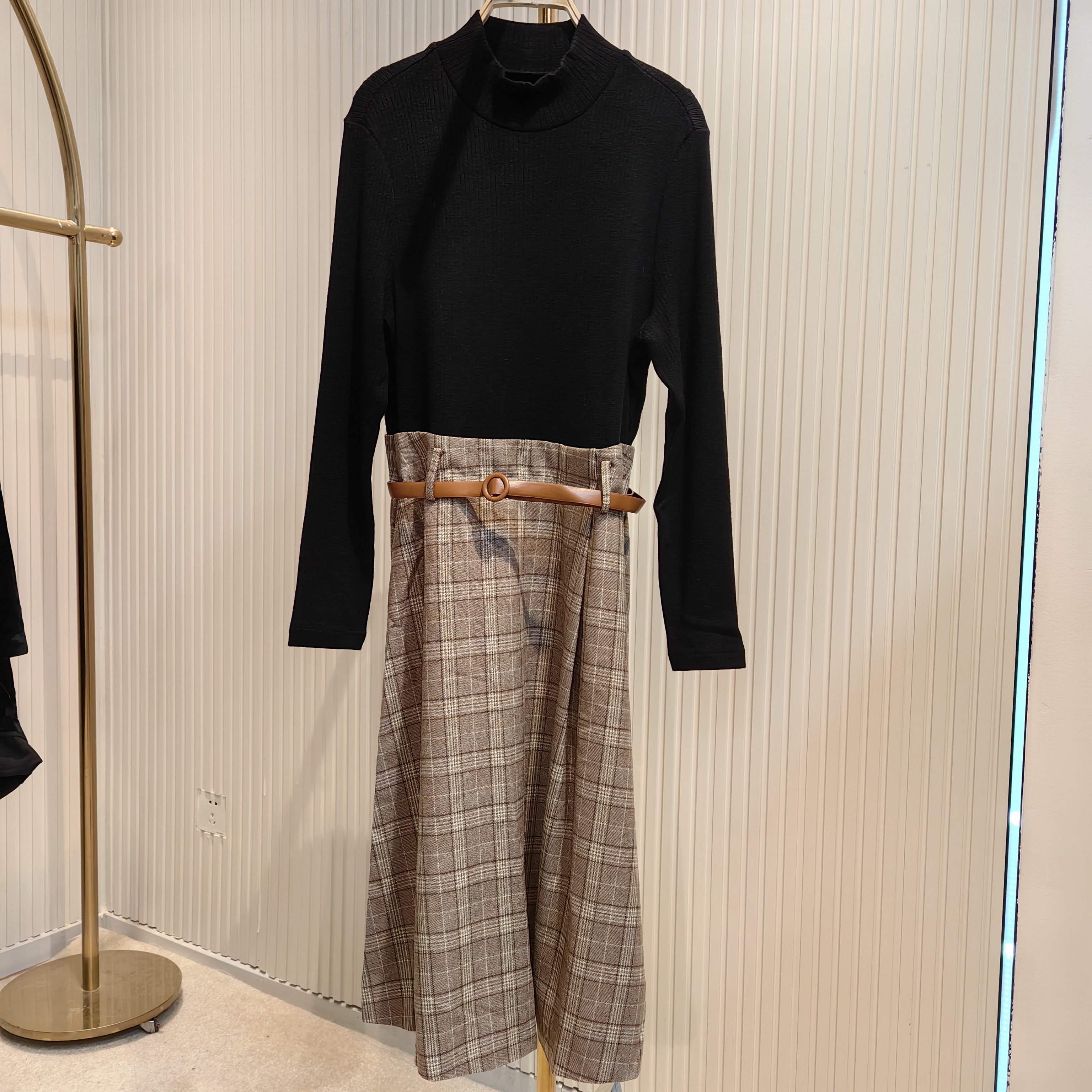 *【大喜】新款秋季气质减龄显瘦连衣裙【1YT3410278】