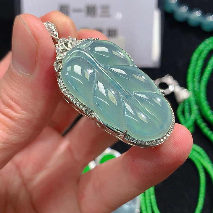 翡翠手链未镶嵌，，，