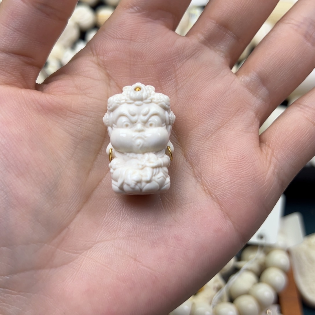 猛犸象牙吊坠18+mm大号黄财