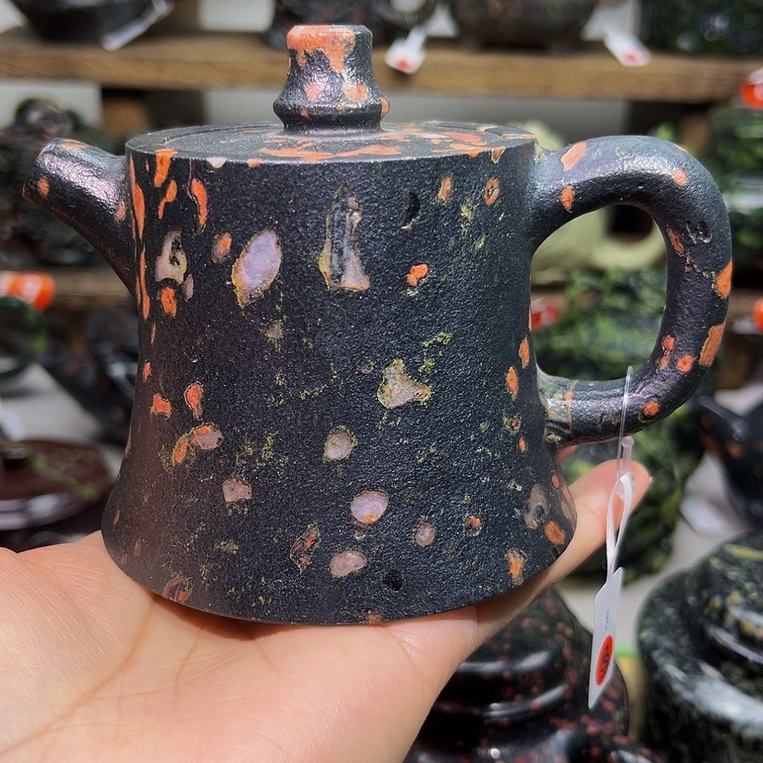 梅花石安山玉高井栏200cc