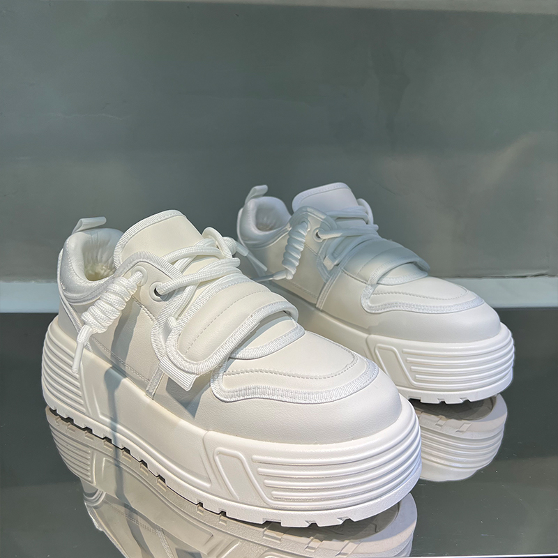 秋冬加绒加厚休闲板鞋男鞋潮牌魔术贴百搭小白鞋厚底增高鞋3638