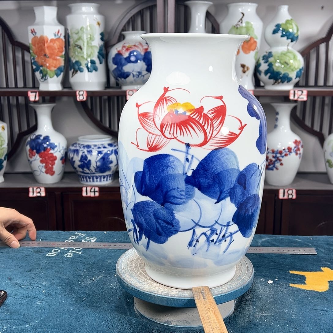 摆件景德镇陶瓷大冬荷花