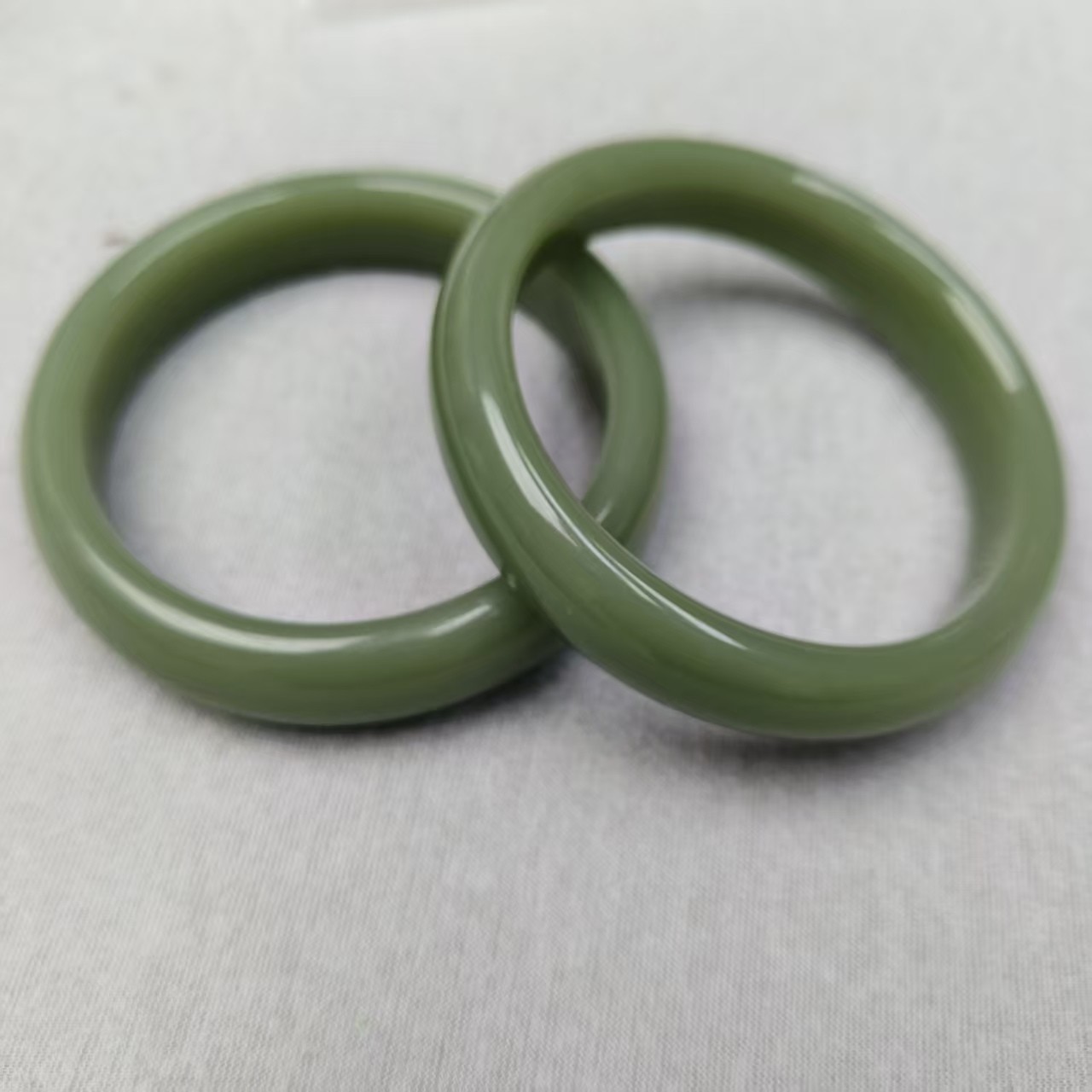 粉 青手镯SZ1763