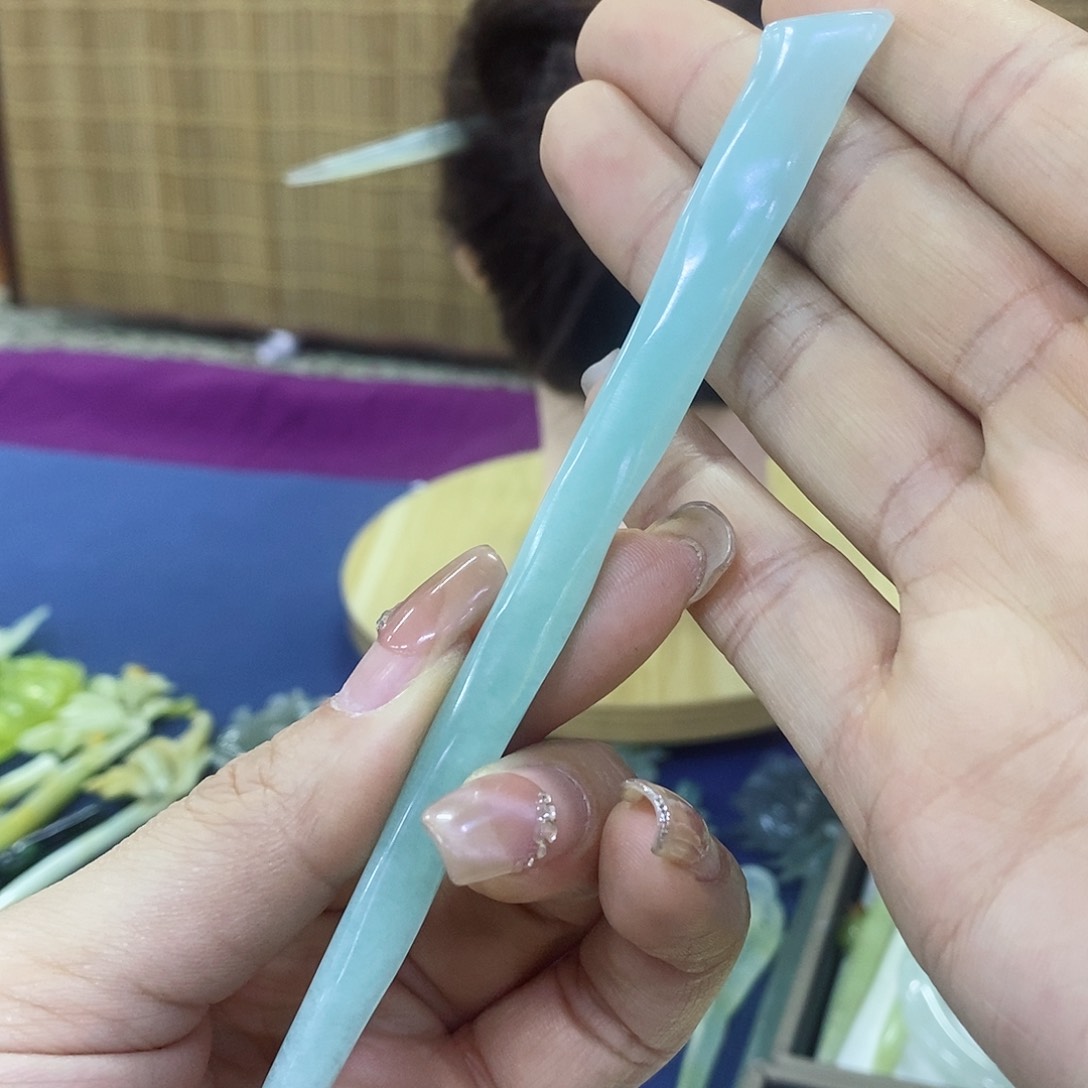 蛇纹石玉发簪未镶嵌