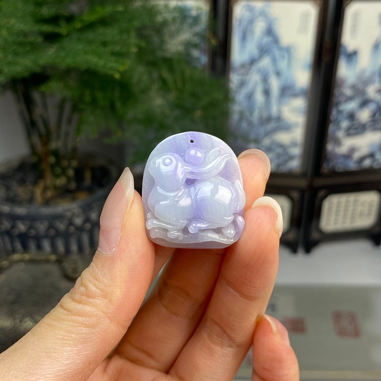 紫罗兰生肖兔挂件 天然翡翠A货