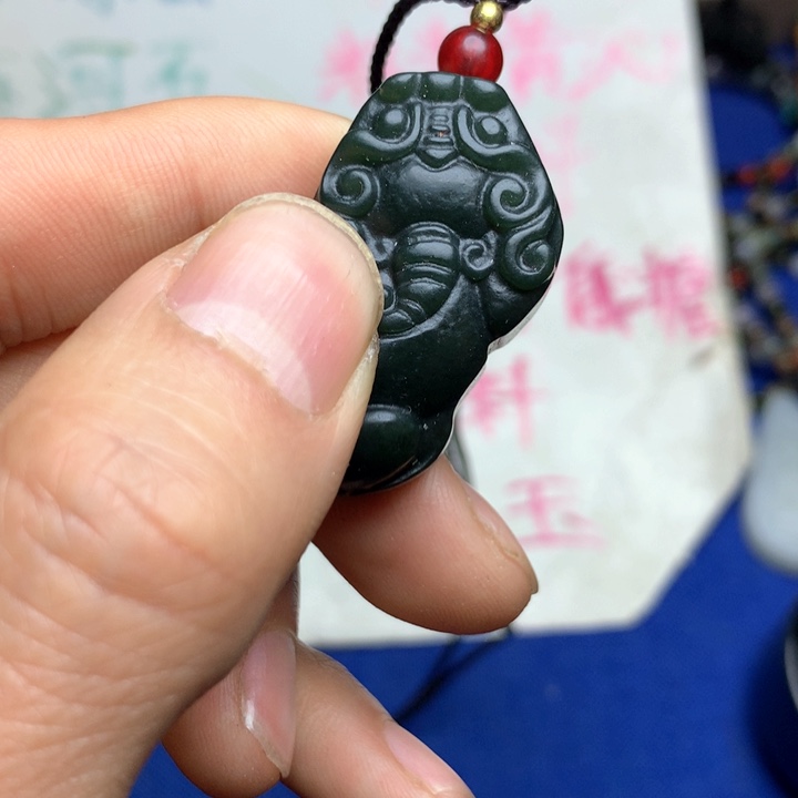 和田玉挂件未镶嵌
