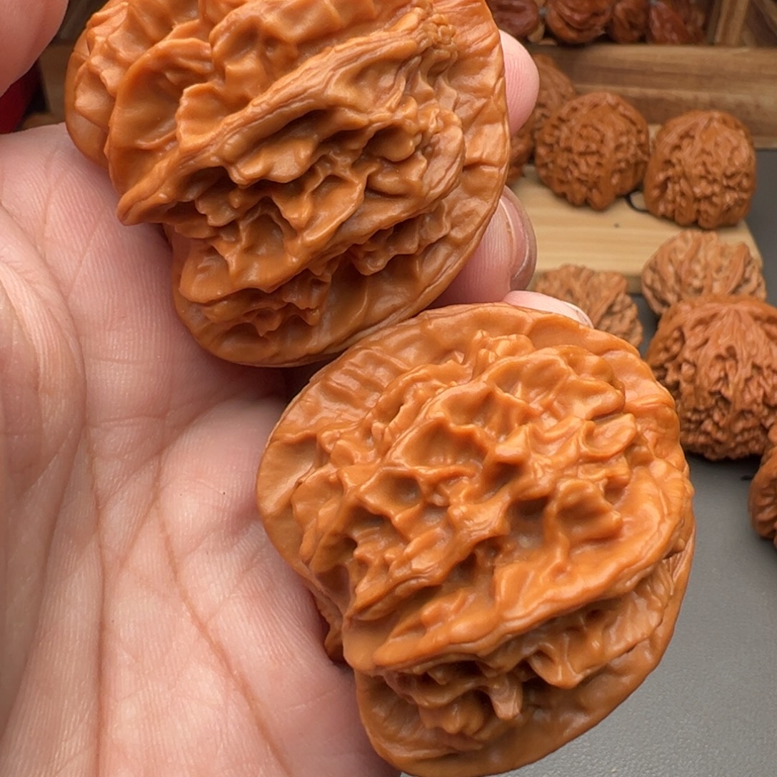 火***哥文玩核桃把件天地