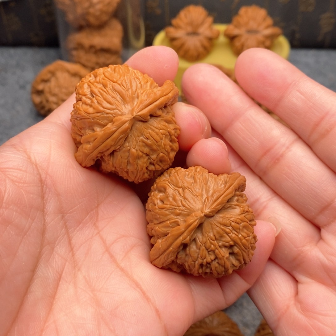 文玩核桃把件精品白狮子40+全品