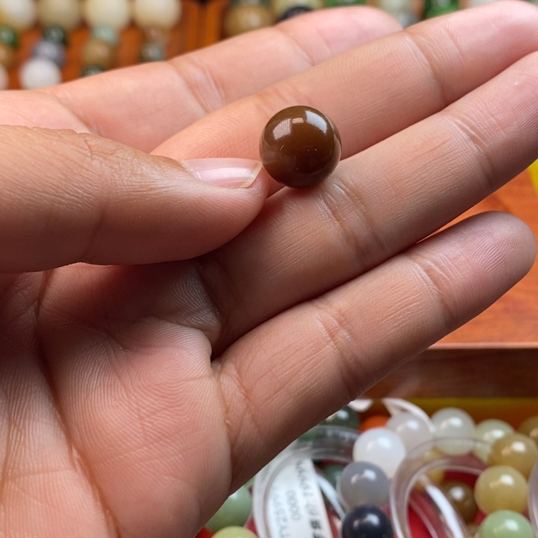 喔***哈和田玉未镶嵌珠宝奇石卡12老红糖y