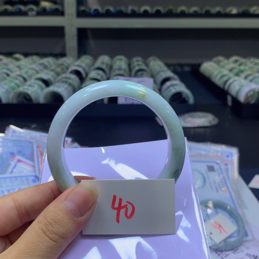 翡翠手镯未镶嵌556778956