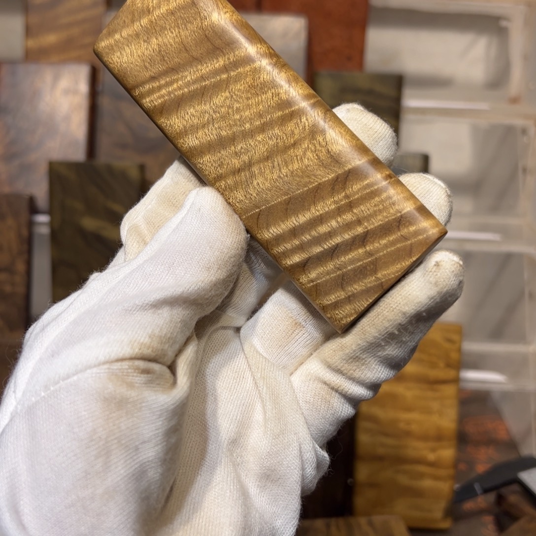 海***J金丝楠小叶桢楠无事牌