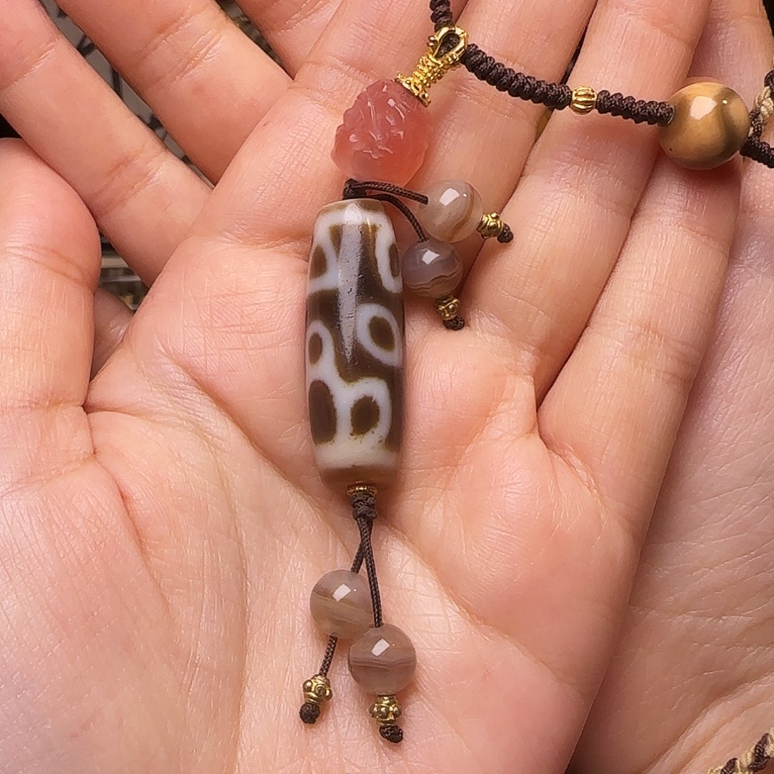 玛瑙/玉髓颈饰未镶嵌