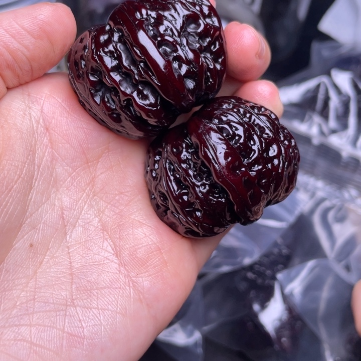 文玩核桃把件元宝