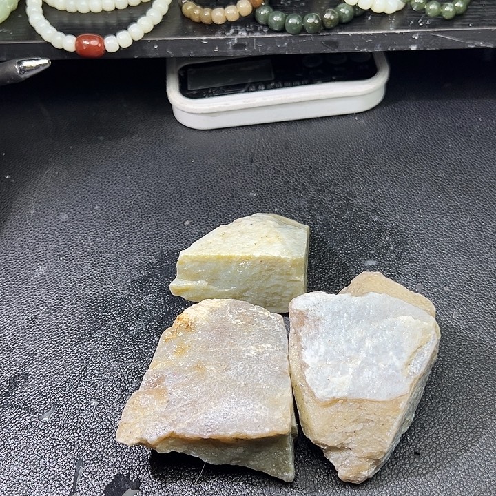 和田玉（糖玉）未镶嵌车挂