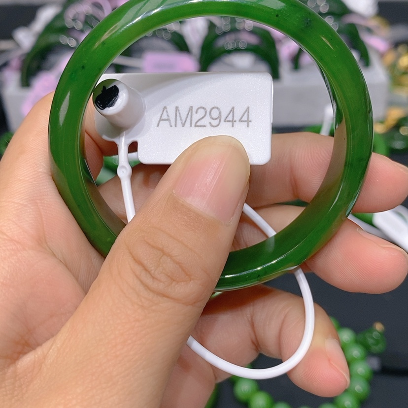 【闪购商品】和田玉（碧玉）手镯未镶嵌羊*羊