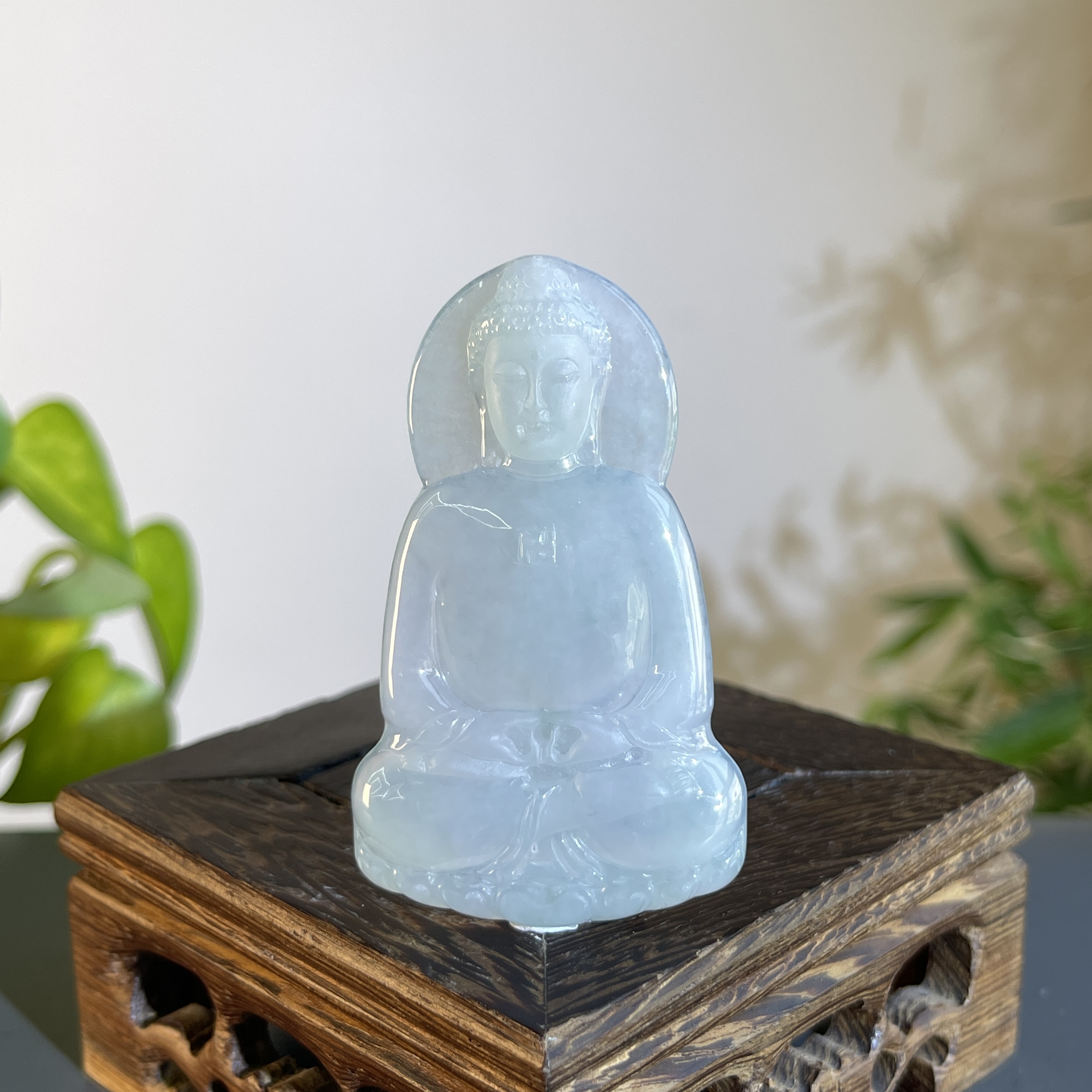 JTB31-218 天然缅甸A货翡翠  大日如来