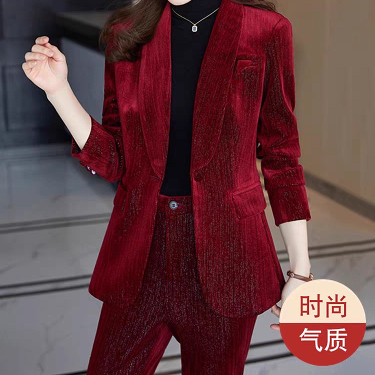 A区505秋冬厚款时尚复古风金丝绒女士职业西装气质商务正