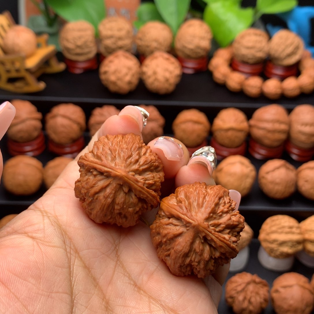 文玩核桃把件明*核桃