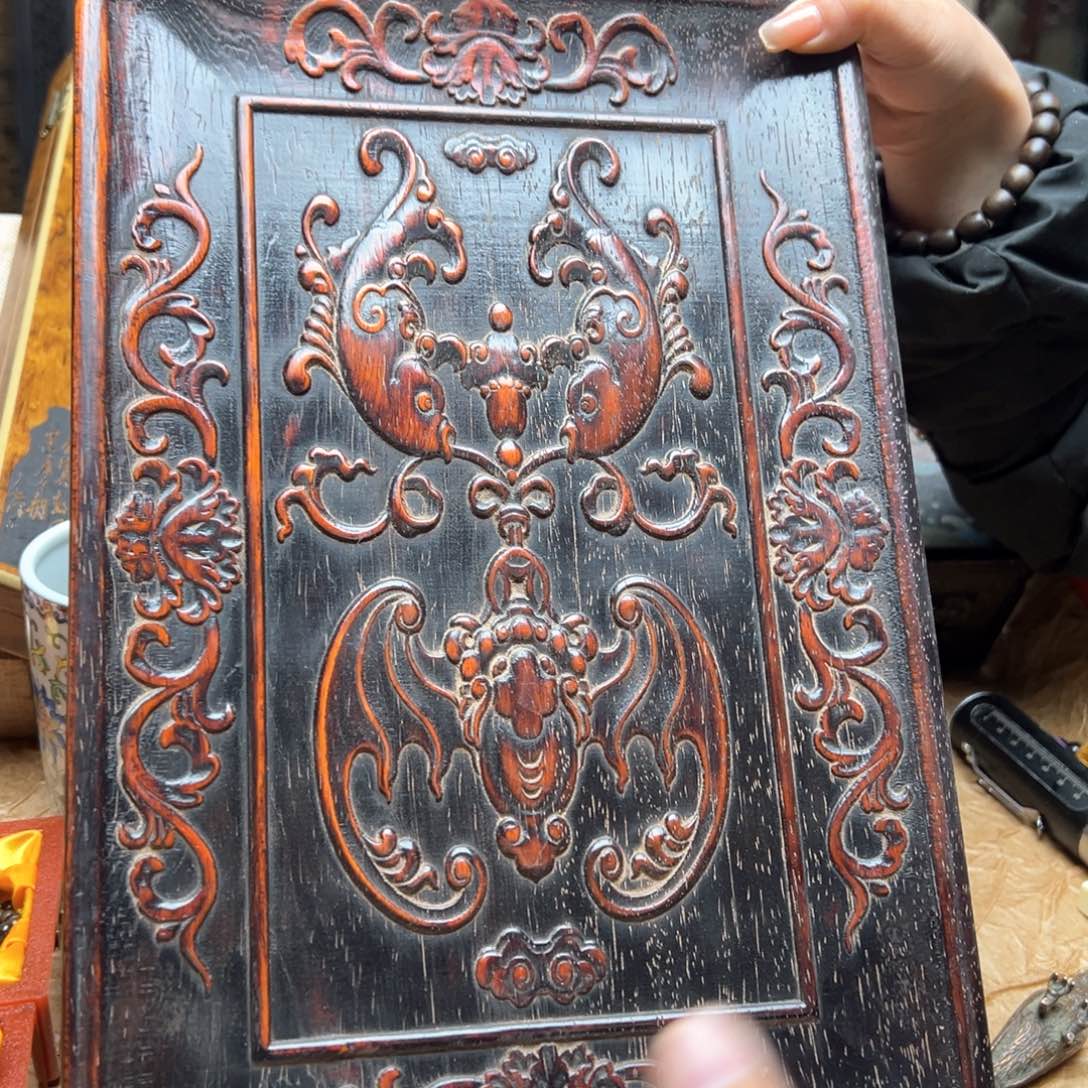 大叶紫檀（黑酸枝木类）