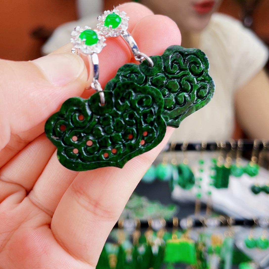 未镶嵌翡翠耳饰饰品