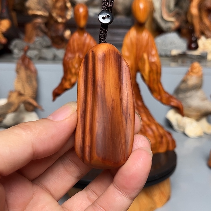 柏木（崖柏）柏木（崖柏）崖柏钥匙挂件
