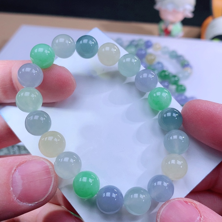 翡翠手链未镶嵌翡翠