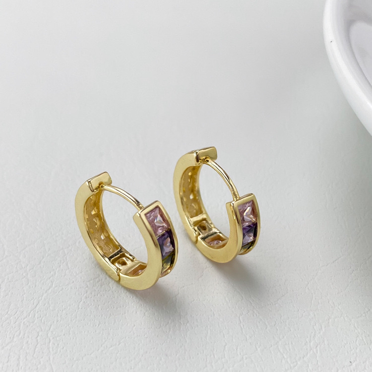 铜合金锆石耳饰 ins风爆款小众彩色锆石镶嵌个性轻奢精致耳扣（B08