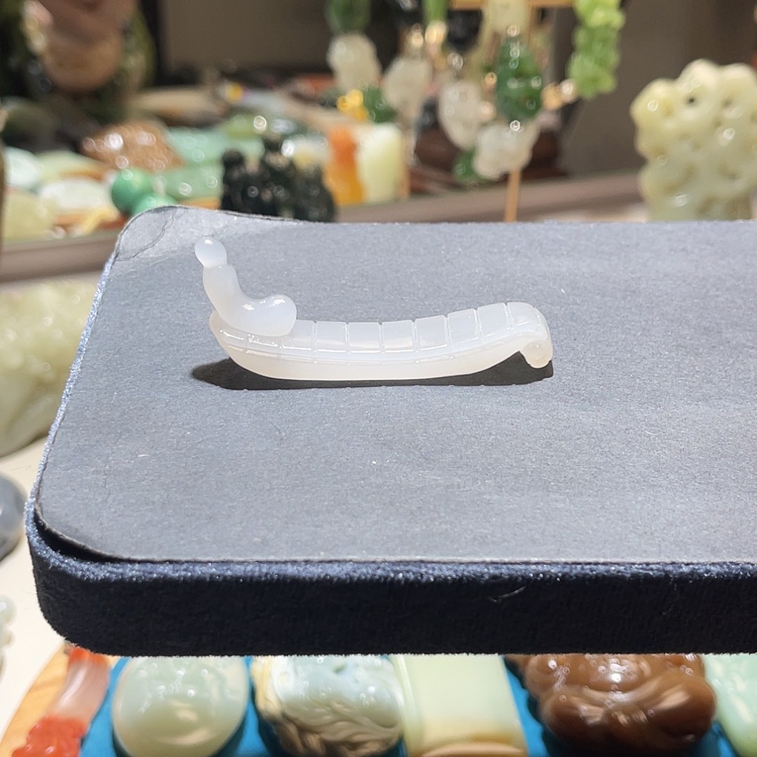 和田玉未镶嵌摆件