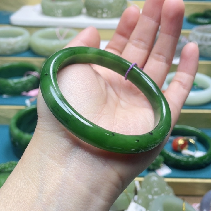 和田玉手镯58+圈口 编号65未镶嵌