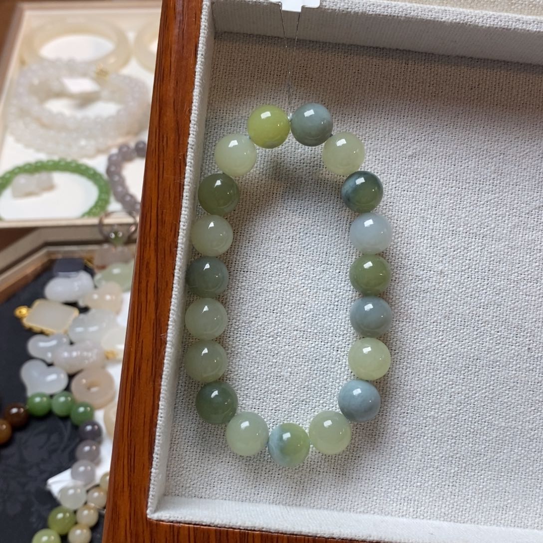 和田玉未镶嵌手串和田玉蓝皮卡10