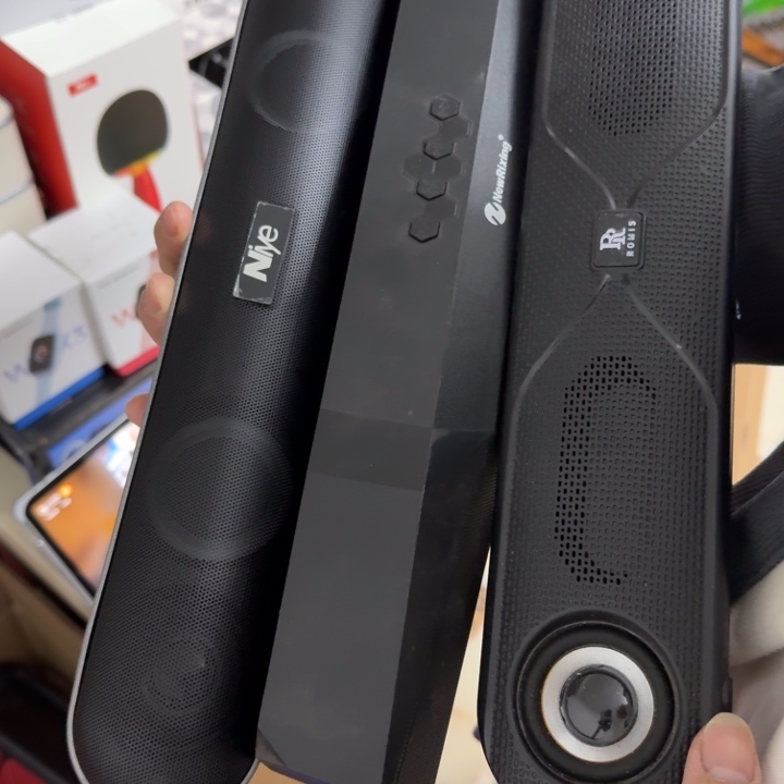 A-25 居家日用百货3个蓝牙音箱