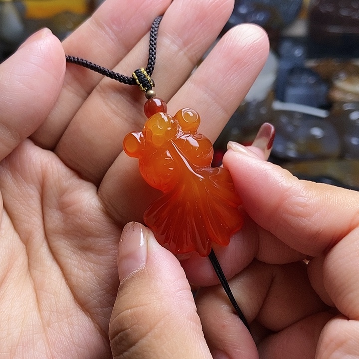 玛瑙/玉髓颈饰未镶嵌