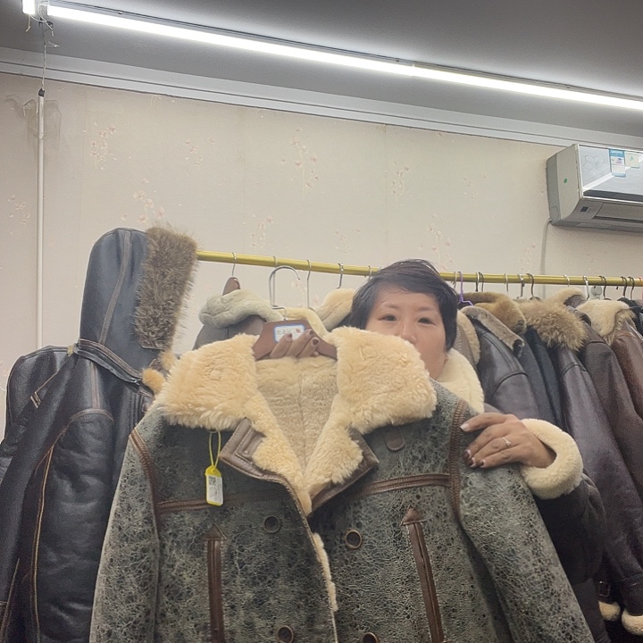 s*y56马术皮毛一体男款穿